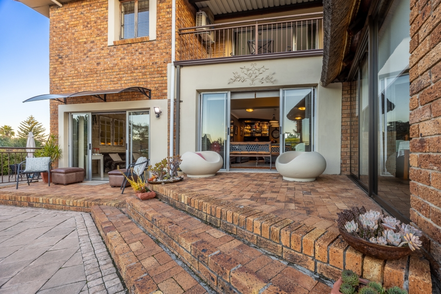 6 Bedroom Property for Sale in Eversdal Western Cape